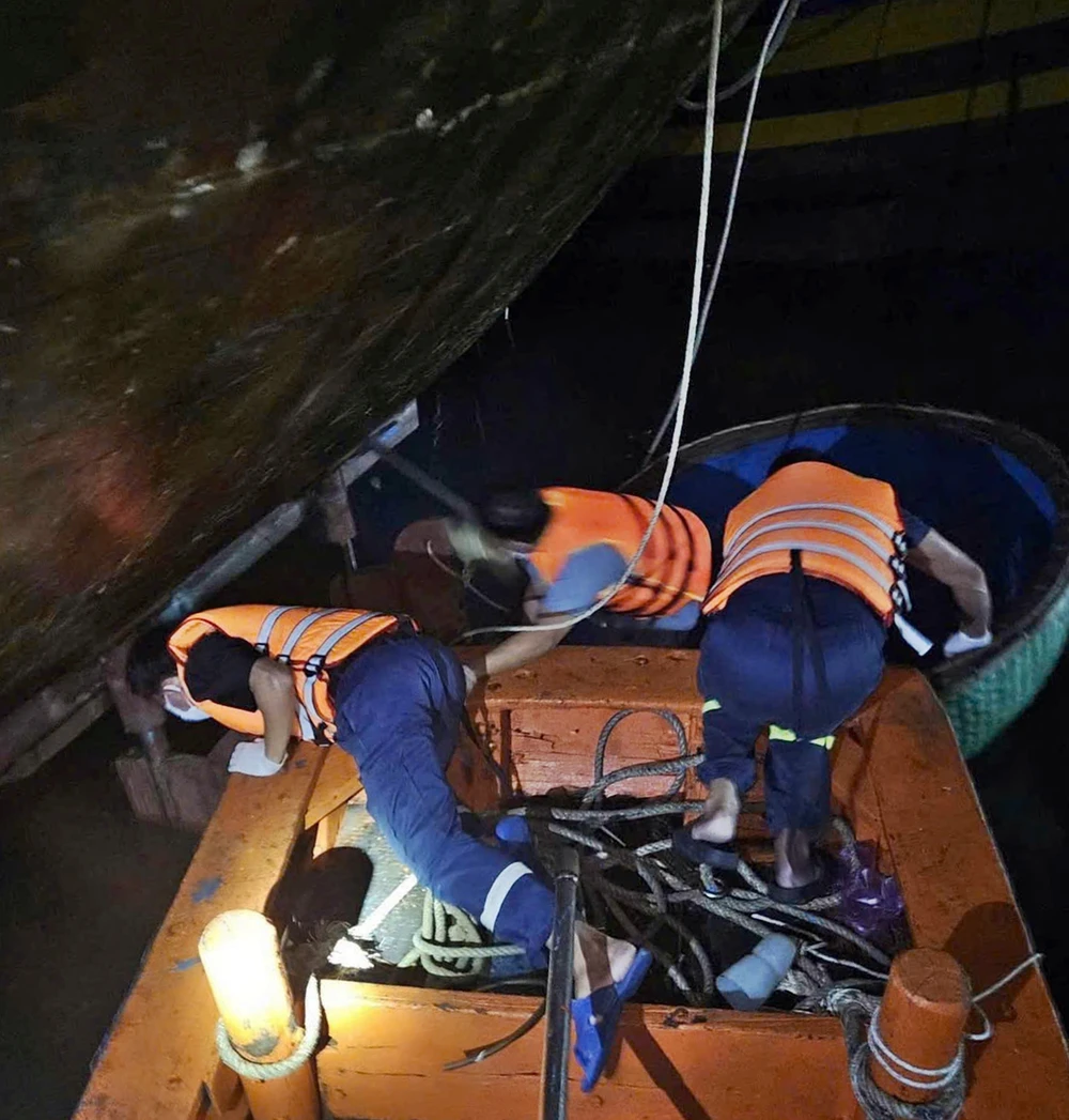 thi thể thuyền viên