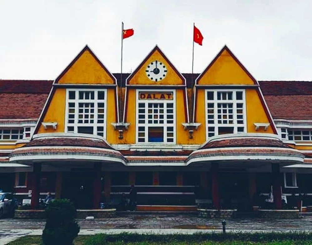 ga Đà Lạt