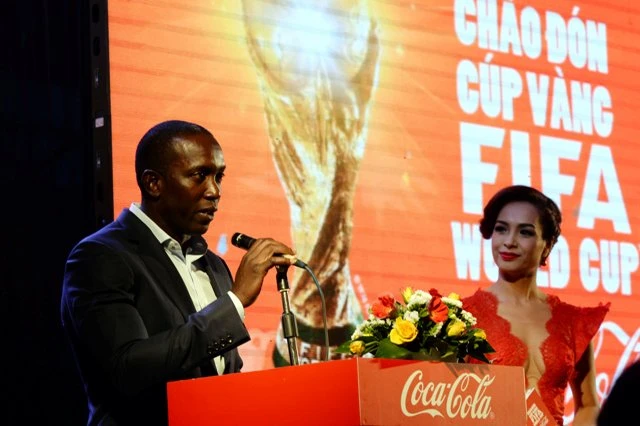 “Sát thủ mặt cười” Dwight Yorke đến Việt Nam ảnh 3 “Sát thủ mặt cười” Dwight Yorke đến Việt Nam ảnh 3