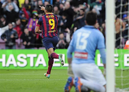 Alexis Sanchez tỏa sáng trong chiến thắng của Barcelona