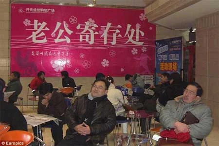 siêu thị, mua sắm, phòng giữ chồng