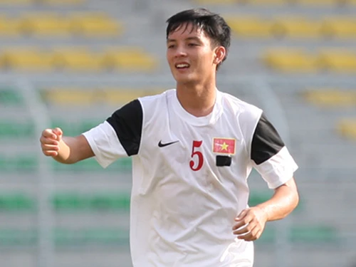Văn Khánh cho biếtsẽ nỗ lực tại giải U19 quốc gia để được gọi trở lại đội U19 Việt Nam. Ảnh: Đức Đồng. 9W1B1558-9375-1390023360.jpg