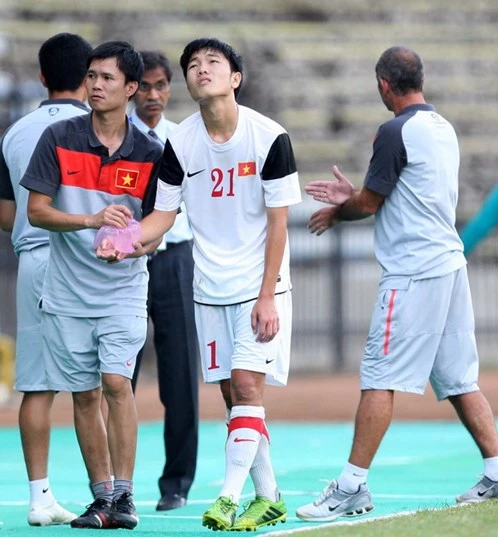 U19 Nhật Bản, Tottenham, U19 Việt Nam, bầu Đức, Tottenham, U19 Roma,U19 quốc tế