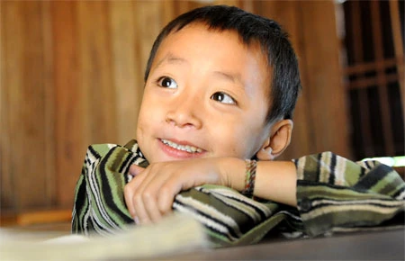 Phóng sự ảnh: Cái chữ với những em nhỏ dân tộc Sila ảnh 4 Phóng sự ảnh: Cái chữ với những em nhỏ dân tộc Sila ảnh 4