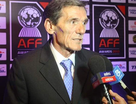 Cựu HLV đội tuyển Singapore Avramovic chuyển sang nắm đội tuyển Myanmar