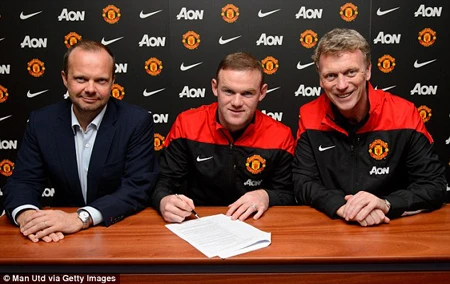 Rooney chính thức ở lại MU tới năm 34 tuổi