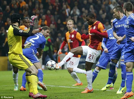 Chelsea không thể vượt qua Galatasaray