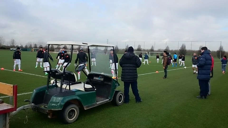 U19 Việt Nam háo hức tập luyện chờ gặp U19 Arsenal ảnh 5