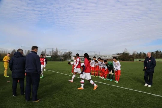 Xem U19 VN phá lưới U19 Arsenal