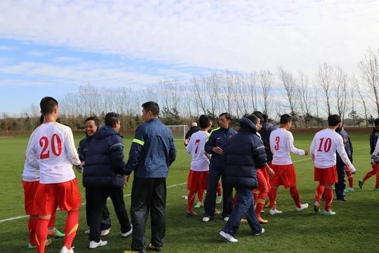 Xem U19 VN phá lưới U19 Arsenal