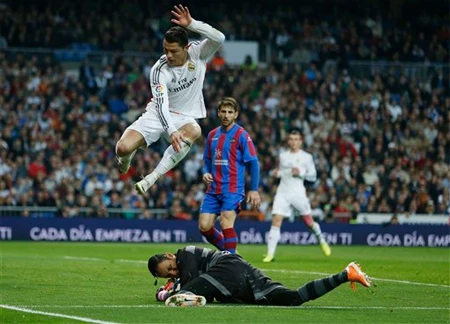 C. Ronaldo tỏa sáng trong chiến thắng của Real Madrid