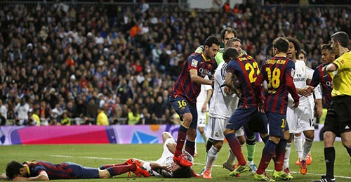 Real, Ancelotti, Messi, Ronaldo, Pepe, Busquets Real, Ancelotti, Messi, Ronaldo, Pepe, Busquets