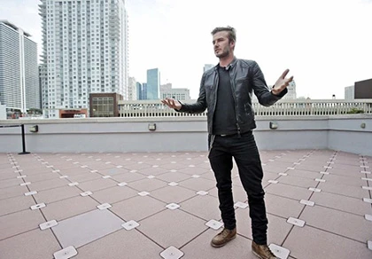 Beckham công bố hình ảnh SVĐ 100 triệu USD trên đất Mỹ ảnh 1