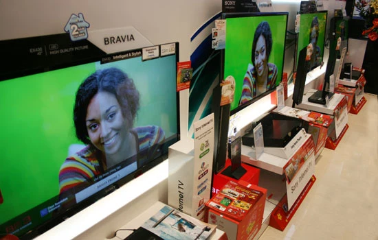 Tivi LCD, LED đời cũ đang giảm giá mạnh ảnh 2