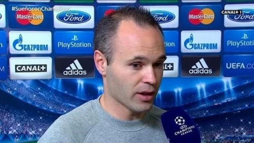 Iniesta khó hiểu khi bị thay ra ảnh 1 image10-e1397081107345-2560-1397086496.j