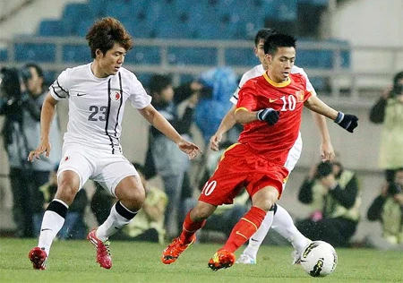 ĐT Việt Nam tăng 9 bậc, tiếp tục đứng đầu Đông Nam Á