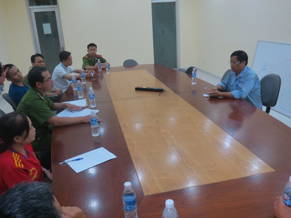 Vụ nổ kinh hoàng trong nhà máy thép: Thùng rót thép gây nổ khi đang hoạt động ảnh 3 Vụ nổ kinh hoàng trong nhà máy thép: Thùng rót thép gây nổ khi đang hoạt động ảnh 3