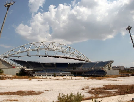 Sau Olympic 2004, nhiều công trình thể thao ở Athens (Hy Lạp) lâm vào tình cảnh không người sử dụng