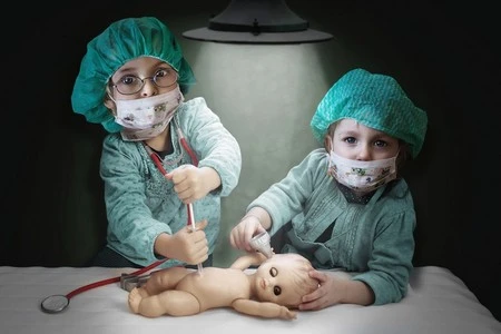 Bộ ảnh ngộ nghĩnh của chuyên gia đồ họa dành tặng cho con gái