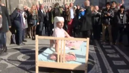 Dọa ma bạn để trả thù ảnh 5 Màn dọa ma này được