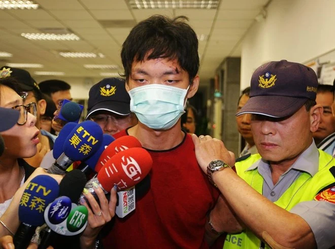 Sốc với vụ cầm dao phay tấn công trẻ em ở Trung Quốc ảnh 2