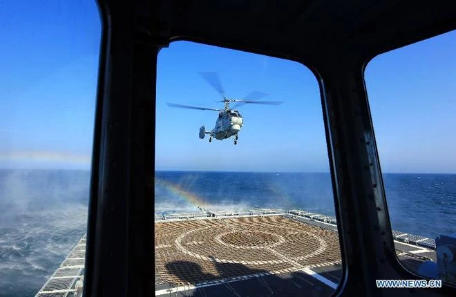  Tàu chiến Nga, Trung Quốc nã pháo trên biển ảnh 3