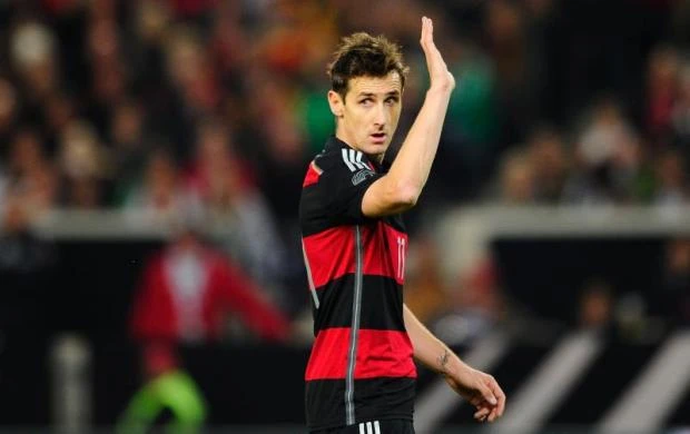 Đội hình “lão tướng” hay nhất World Cup 2014 ảnh 4