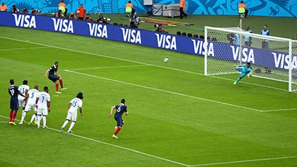 Benzema lập cú đúp, Pháp thắng dễ Honduras ảnh 4