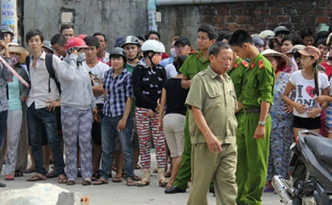 thai phụ, đám cưới, trộm, kẻ gian, đâm