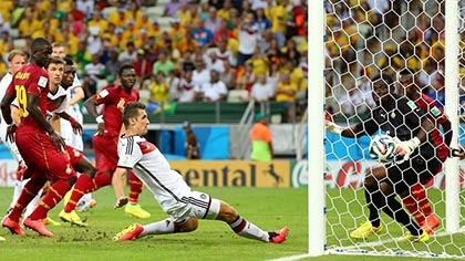 Lịch sử World Cup gọi tên Miroslav Klose ảnh 2