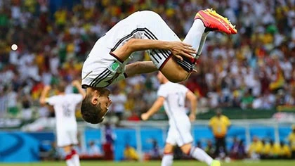 Lịch sử World Cup gọi tên Miroslav Klose ảnh 3