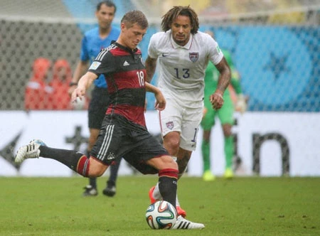 Toni Kroos đang là vua chuyền bóng tại World Cup 2014