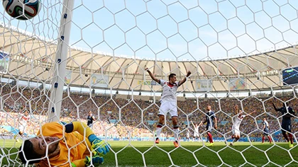 Đức 1-0 Pháp: Xe tăng lì lợm vượt qua gà trống ảnh 2