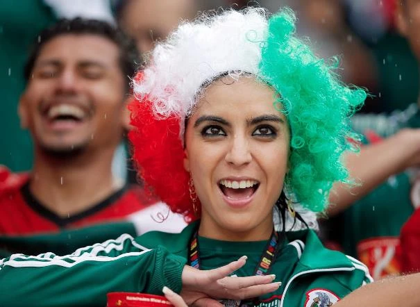 Chiêm ngưỡng những fan nữ tuyệt sắc nhất World Cup ảnh 9