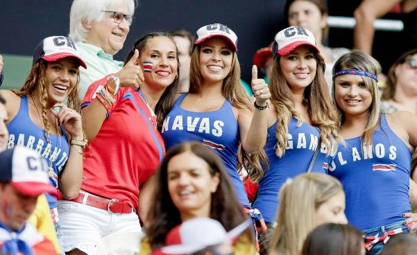 Chiêm ngưỡng những fan nữ tuyệt sắc nhất World Cup ảnh 1