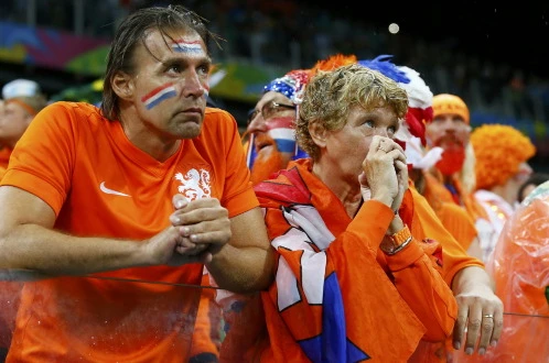 CĐV Hà Lan chê đội nhà "đá chán" ảnh 1