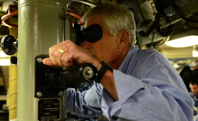  Bộ trưởng Quốc phòng Mỹ thăm tàu ngầm ảnh 4