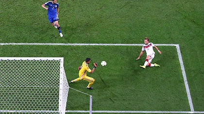 Nhìn lại diễn biến trận chung kết kinh điển giữa Đức và Argentina ảnh 19 Nhìn lại diễn biến trận chung kết kinh điển giữa Đức và Argentina ảnh 19