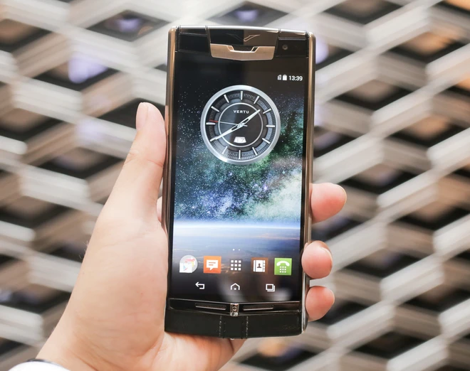  Vertu Signature Touch về Việt Nam giá từ 250 triệu đồng ảnh 3