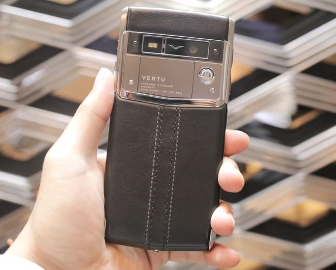 Vertu Signature Touch về Việt Nam giá từ 250 triệu đồng ảnh 4