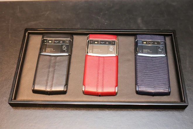  Vertu Signature Touch về Việt Nam giá từ 250 triệu đồng ảnh 6