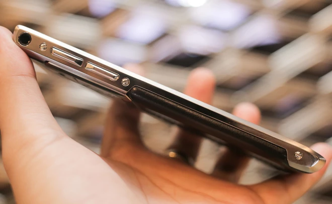  Vertu Signature Touch về Việt Nam giá từ 250 triệu đồng ảnh 8