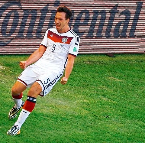 Để mua được Matt Hummels, Man United chỉ mất 16 triệu bảng ảnh 1