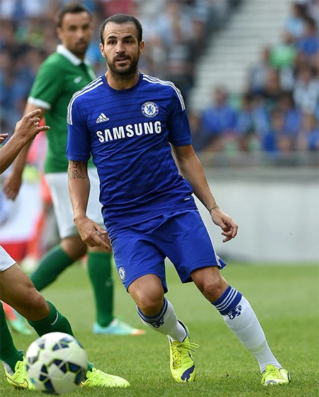 Fabregas chơi tròn vai trong trận ra mắt Chelsea