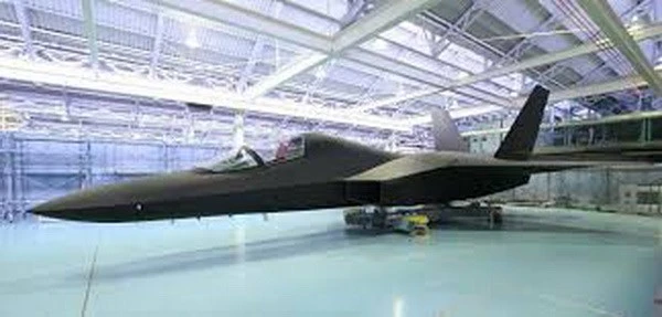 Nhật Bản chuẩn bị bay thử máy bay chiến đấu tàng hình tự chế ảnh 1