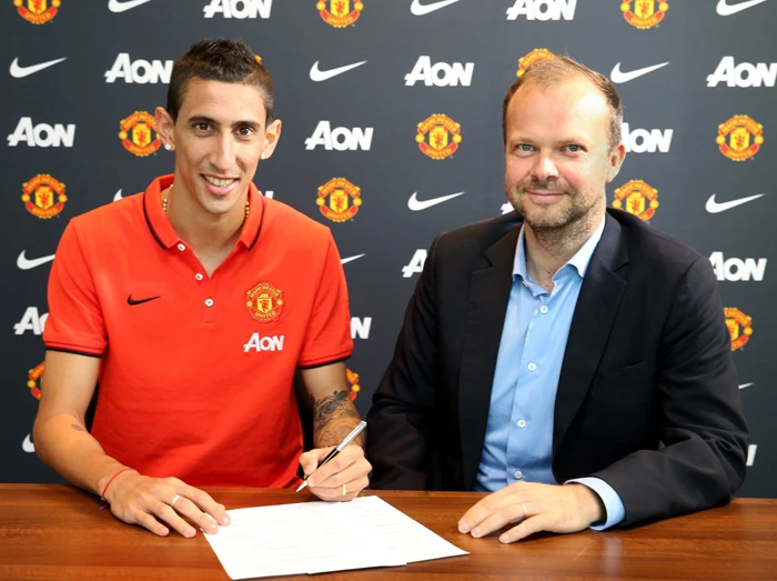 Chùm ảnh: Di Maria cười sáng choang trong màu áo Quỷ ảnh 1