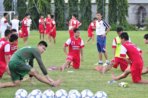 U19 VN, Công Phượng, HLV Graechen