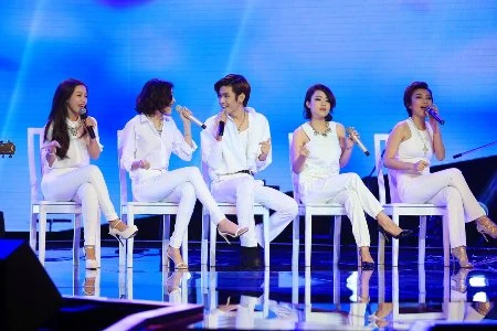 Tiết mục khách mời của Đinh Hương, Bảo Trang, Bá Lộc, Thái Trinh, Như Quỳnh