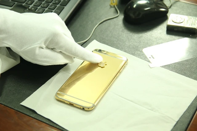  iPhone 6 mạ vàng đầu tiên ở Việt Nam ảnh 2
