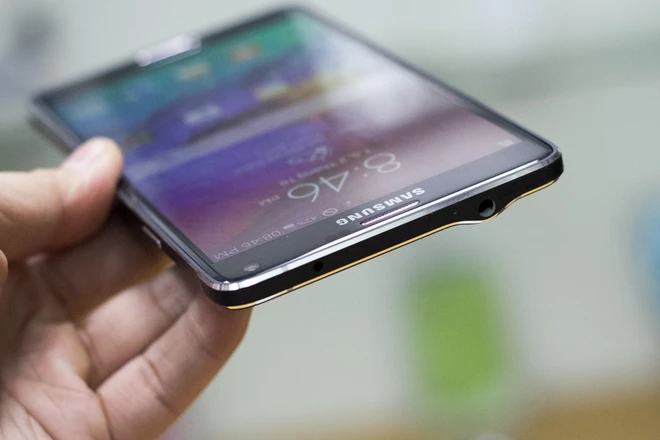  Galaxy Note 4 xách tay về Viêt Nam giá 16,5 triệu đồng ảnh 9